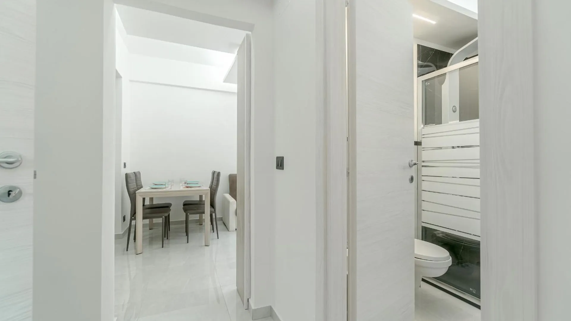 Ligurian Vacation! Rapallo Functional Flat 0*,  Italy